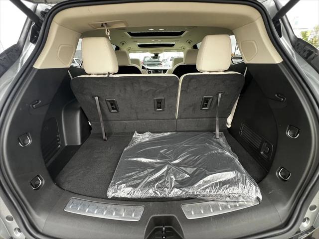 2023 Buick Enclave Premium FWD