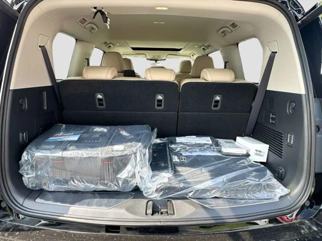 2026 INFINITI QX80 PURE