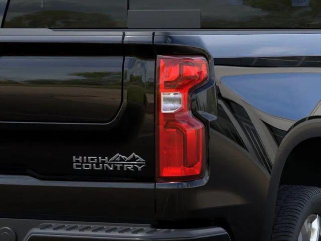 2026 Chevrolet Silverado 1500 4WD Crew Cab Short Bed High Country