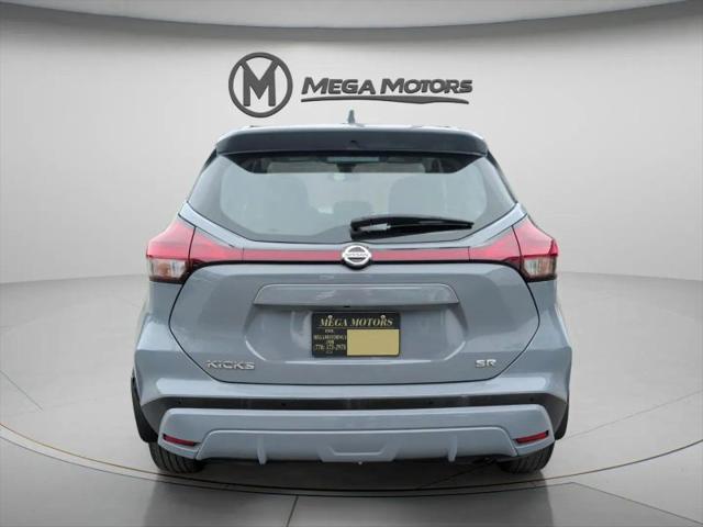 2021 Nissan Kicks SR Xtronic CVT