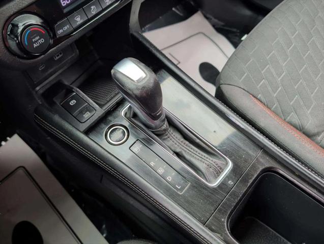 2021 Nissan Kicks SR Xtronic CVT