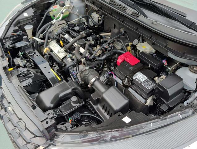 2021 Nissan Kicks SR Xtronic CVT