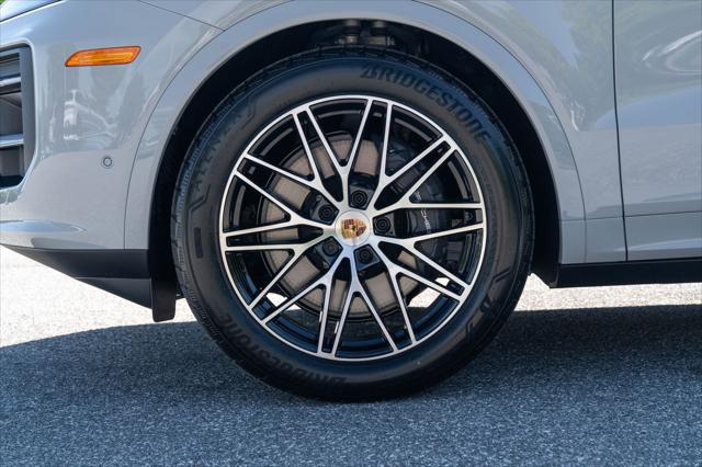 2026 Porsche Cayenne Base