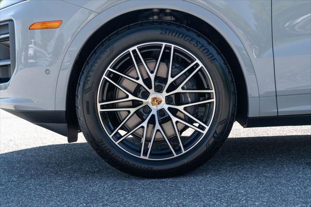 2026 Porsche Cayenne Base