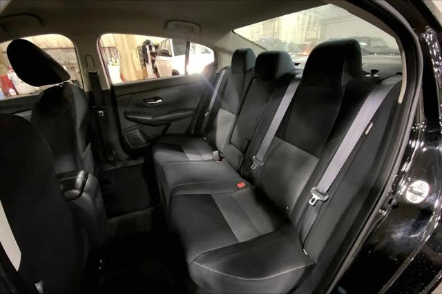 2021 Nissan Sentra SV Xtronic CVT