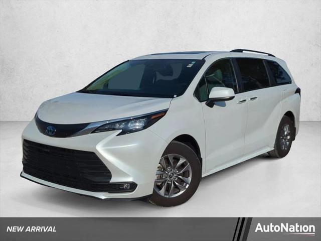 2025 Toyota Sienna XLE for sale in Fort Myers, FL