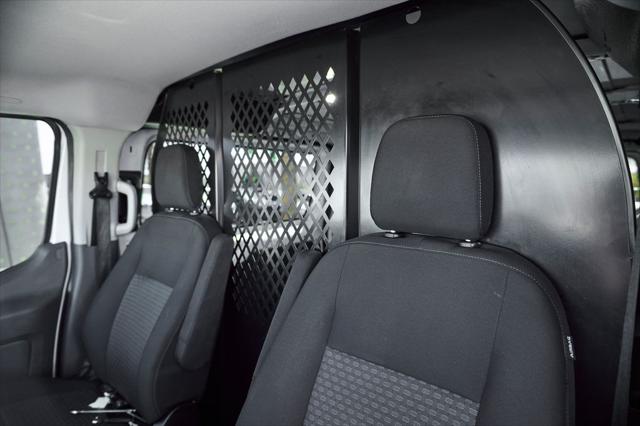 2023 Ford Transit Cargo Van Base