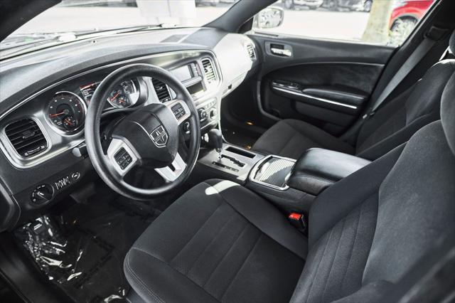 2013 Dodge Charger SE