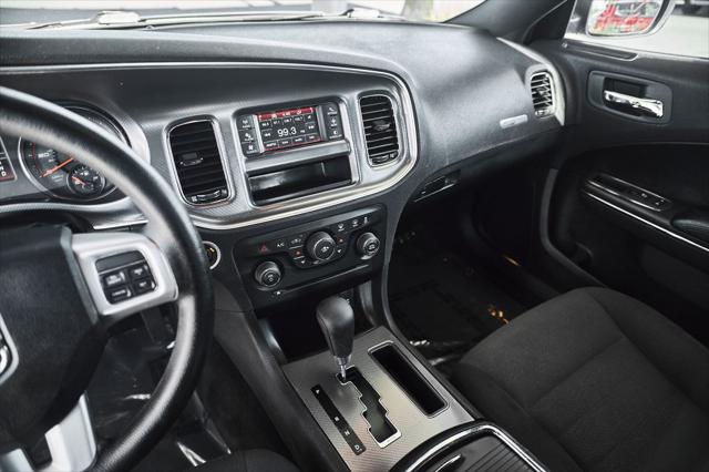2013 Dodge Charger SE