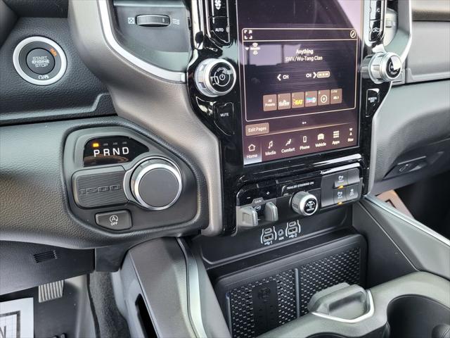 2026 Ram 1500 Big Horn Crew Cab 4x2 64 Box