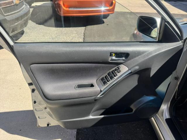 2003 Toyota Matrix XR