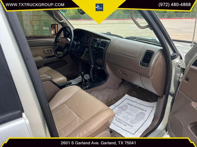 2000 Toyota 4Runner SR5