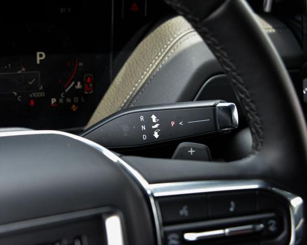 2025 GMC Yukon XL 4WD Denali