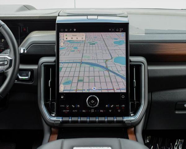 2025 GMC Yukon XL 4WD Denali