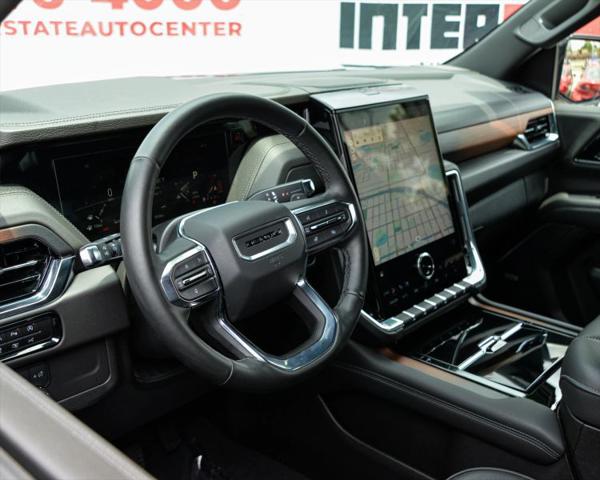 2025 GMC Yukon XL 4WD Denali
