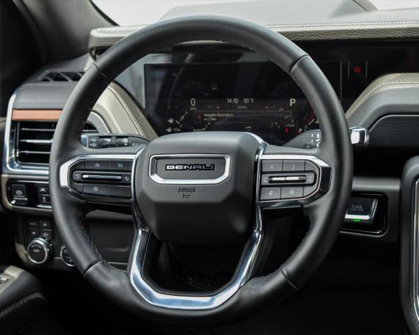 2025 GMC Yukon XL 4WD Denali