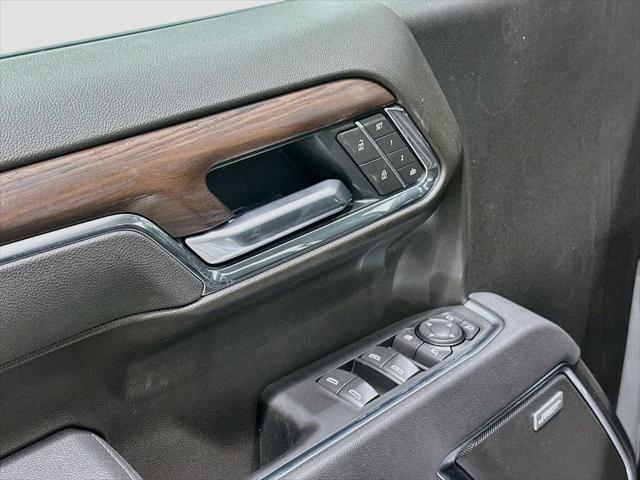 2026 GMC Sierra 1500 Crew Cab, Short Bed, SLT, RWD