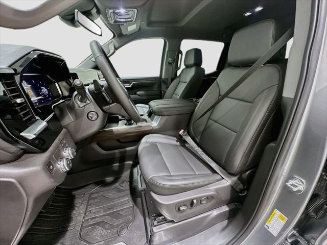 2026 GMC Sierra 1500 Crew Cab, Short Bed, SLT, RWD