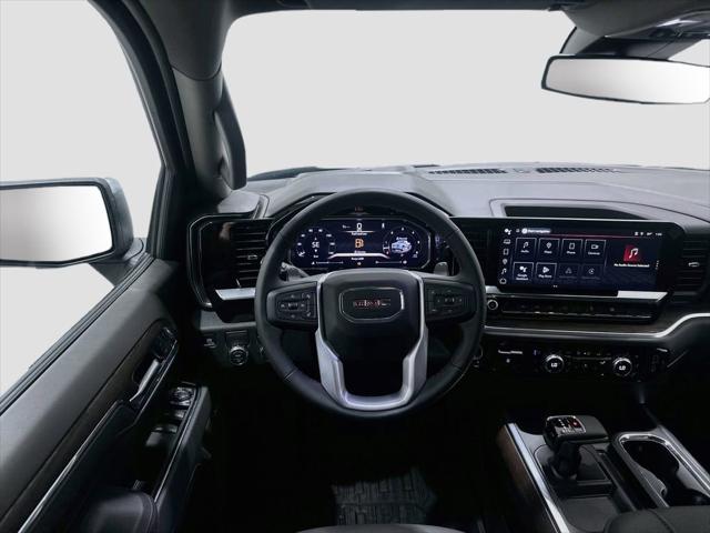 2026 GMC Sierra 1500 Crew Cab, Short Bed, SLT, RWD