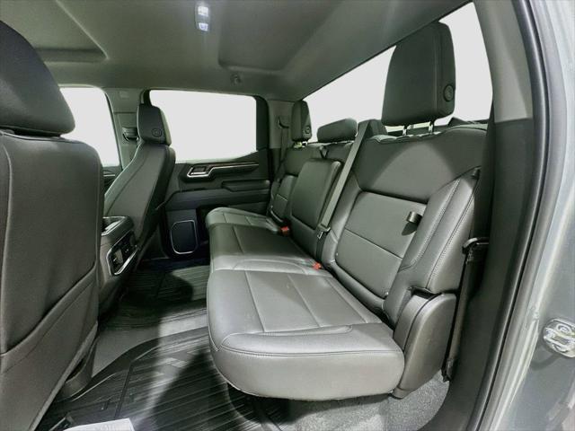 2026 GMC Sierra 1500 Crew Cab, Short Bed, SLT, RWD