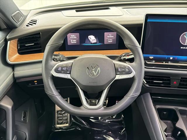 2026 Volkswagen Tiguan SEL R-Line Turbo
