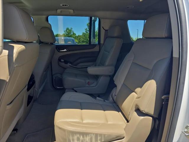 2020 Chevrolet Suburban 4WD LT