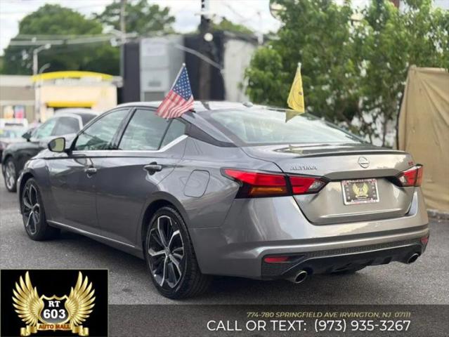 2023 Nissan Altima SR FWD