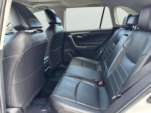 2021 Toyota RAV4 Hybrid XLE Premium