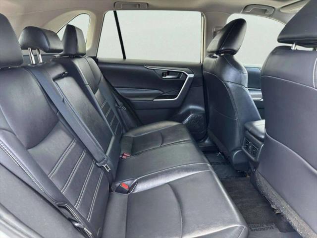2021 Toyota RAV4 Hybrid XLE Premium