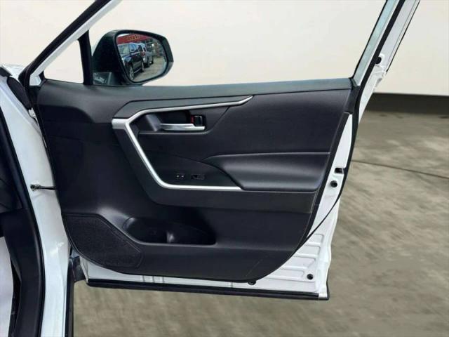 2021 Toyota RAV4 Hybrid XLE Premium