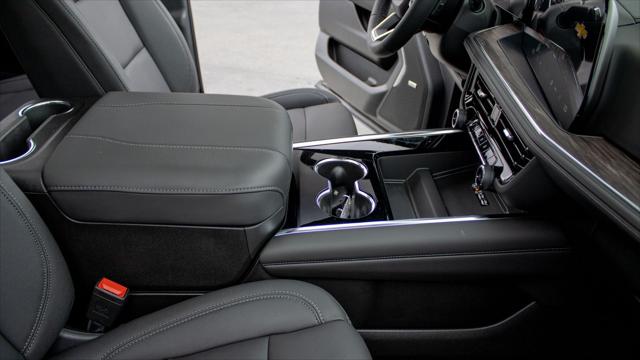 2026 Chevrolet Suburban Z71, 4WD