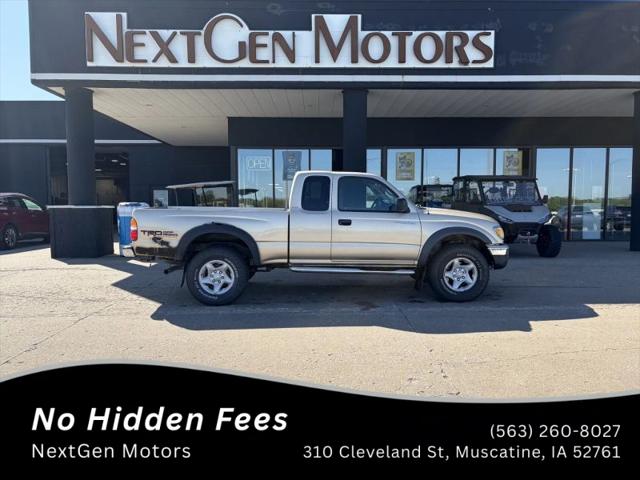2004 Toyota Tacoma Base V6 for sale in Muscatine, IA
