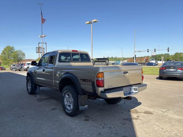 2004 Toyota Tacoma Base V6