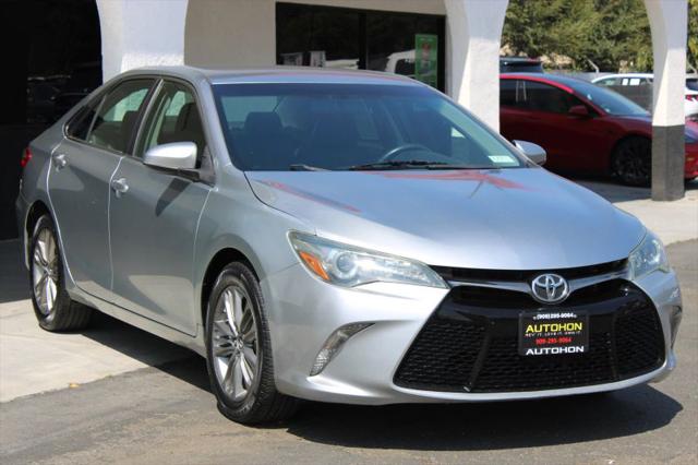 2015 Toyota Camry SE