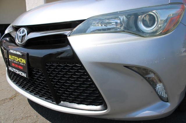 2015 Toyota Camry SE