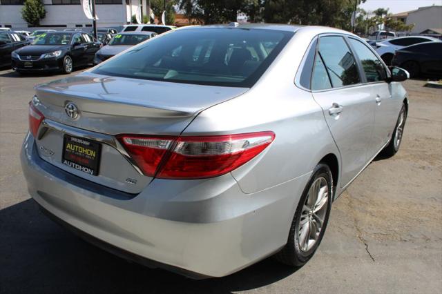 2015 Toyota Camry SE