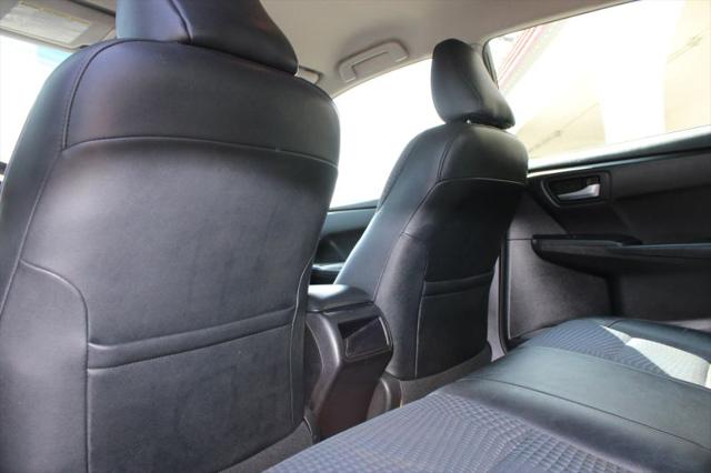 2015 Toyota Camry SE