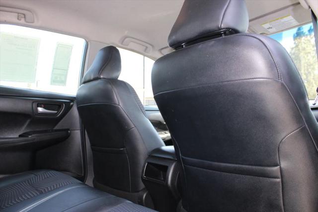 2015 Toyota Camry SE