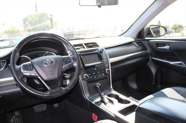 2015 Toyota Camry SE