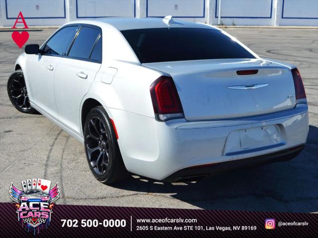2019 Chrysler 300 Touring