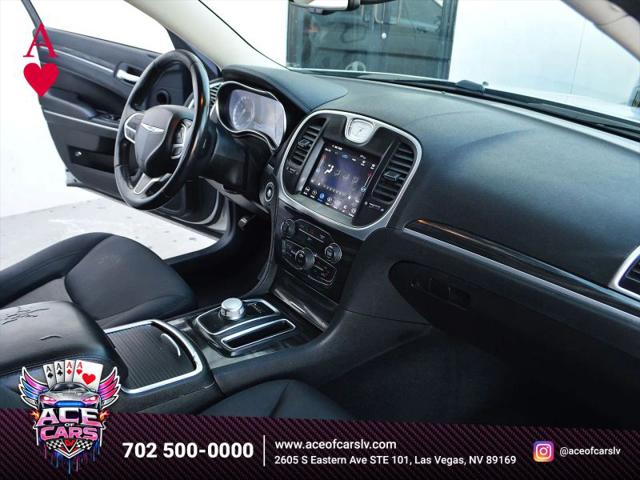 2019 Chrysler 300 Touring