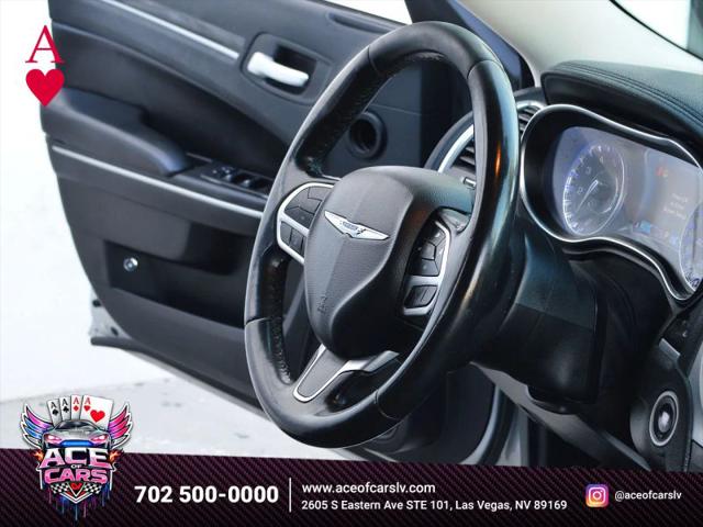 2019 Chrysler 300 Touring