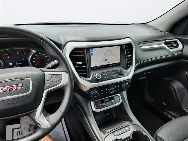 2023 GMC Acadia AWD SLT