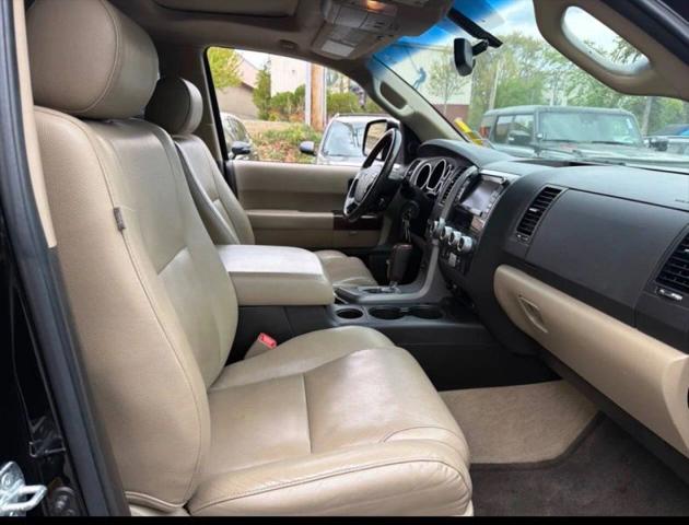 2011 Toyota Sequoia Platinum 5.7L V8