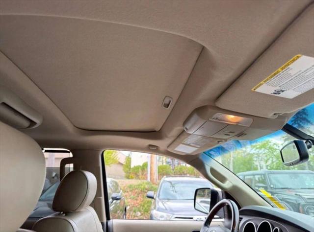 2011 Toyota Sequoia Platinum 5.7L V8