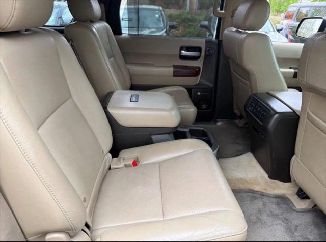2011 Toyota Sequoia Platinum 5.7L V8