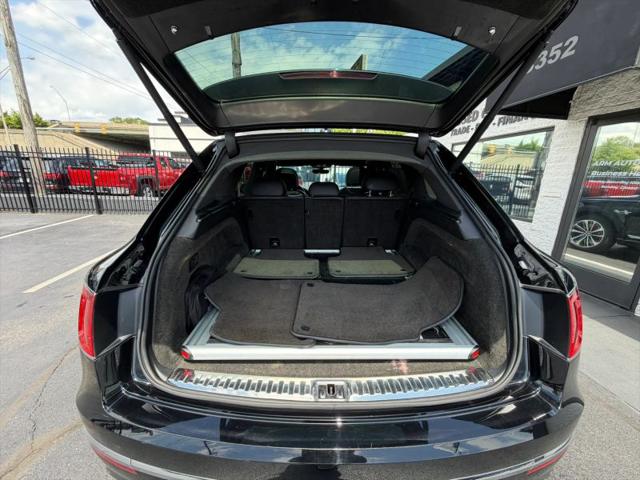 2020 Bentley Bentayga V8