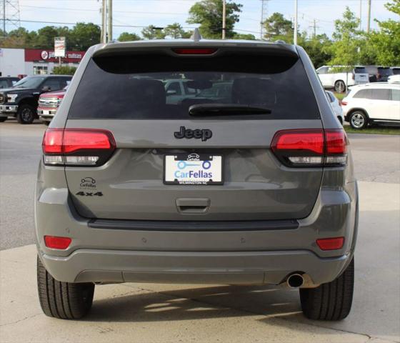 2022 Jeep Grand Cherokee Laredo X 4x4