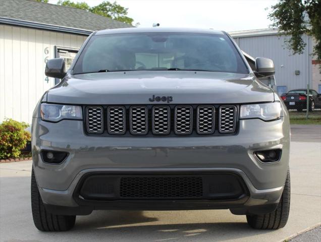 2022 Jeep Grand Cherokee Laredo X 4x4