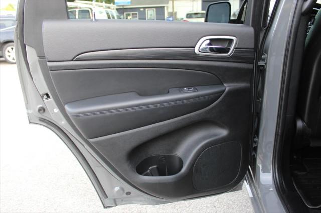 2022 Jeep Grand Cherokee Laredo X 4x4